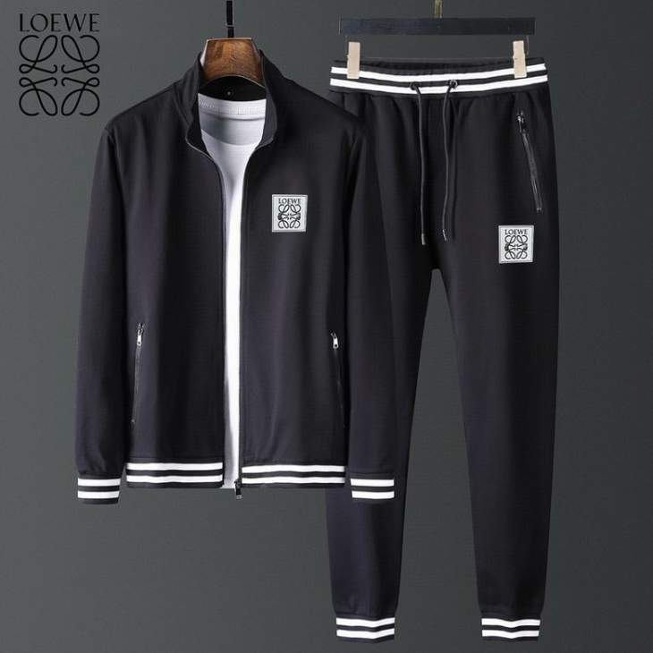 Picture of Loewe Sweater Suits _SKULoewem-3xlkdt0140643
